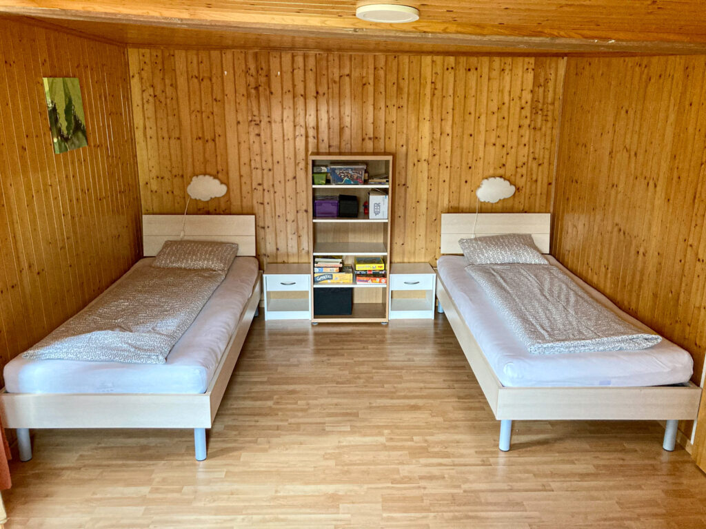 Schlafzimmer 2